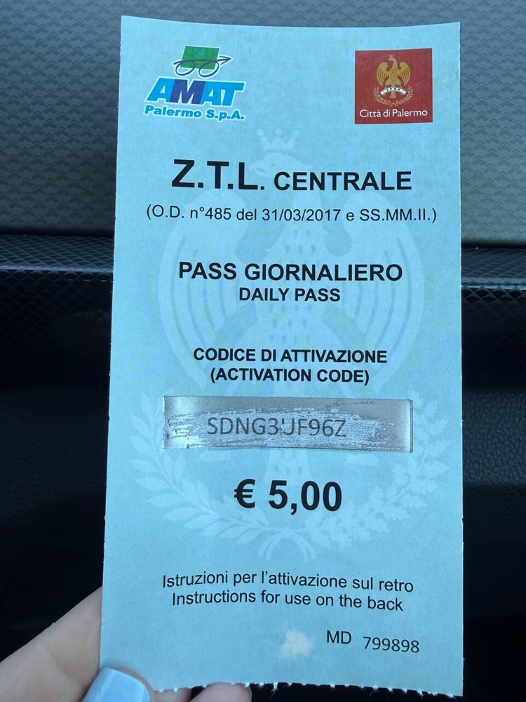 ZTL daily pass front, scratch code